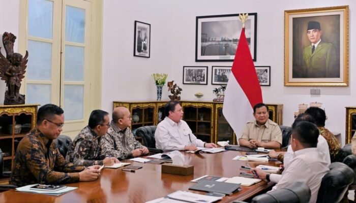 Benteng Fiskal RI: Strategi “Sabuk Kencang” & Inovasi WFH ala Presiden Prabowo